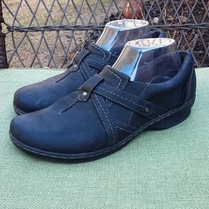 Clarks Artisan Black Suede Comfort Loafer Shoe.